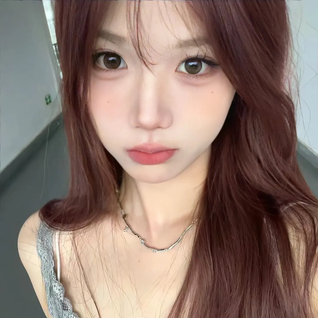 明天我会醒来用茶水烫伤自己